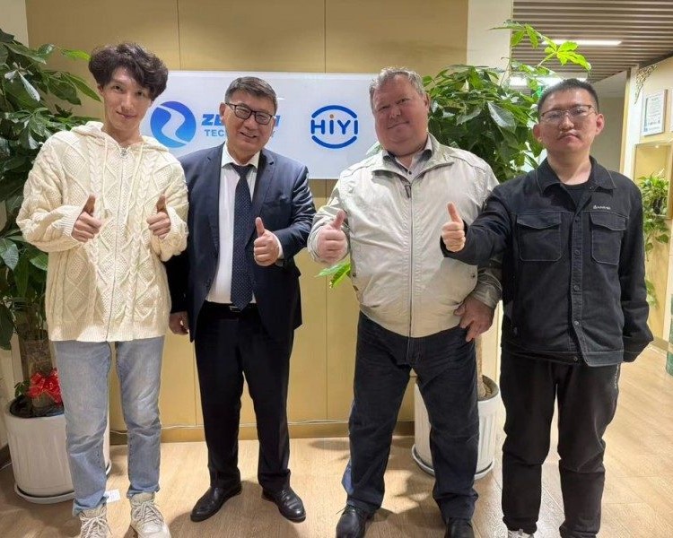 Kasakhstanske kunder udvidede til det centralasiatiske marked og besøgte Zetron Technology for at udforske en ny fremtid for gassikkerhed